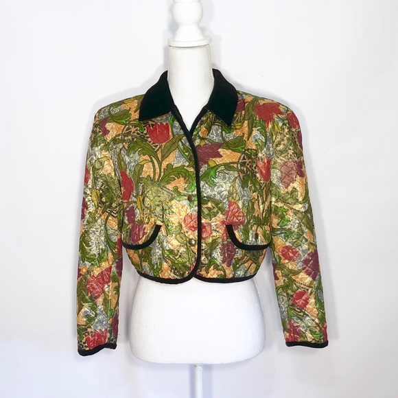 Made In Italy Quilted Floral Shimmery Jacket - Picture 1 of 8